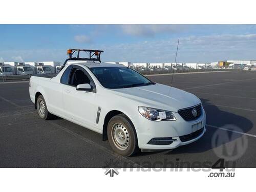 caption Holden Commodore