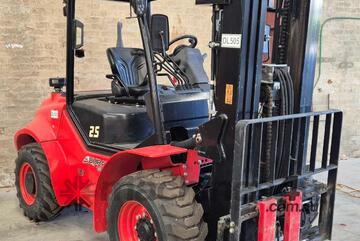 Forklift Hangcha Rough Terrain 2.5 Tonne
