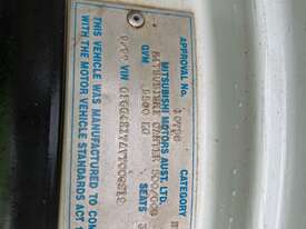 1997 Mitsubishi Canter 4X4 Rural Fire Truck - picture0' - Click to enlarge