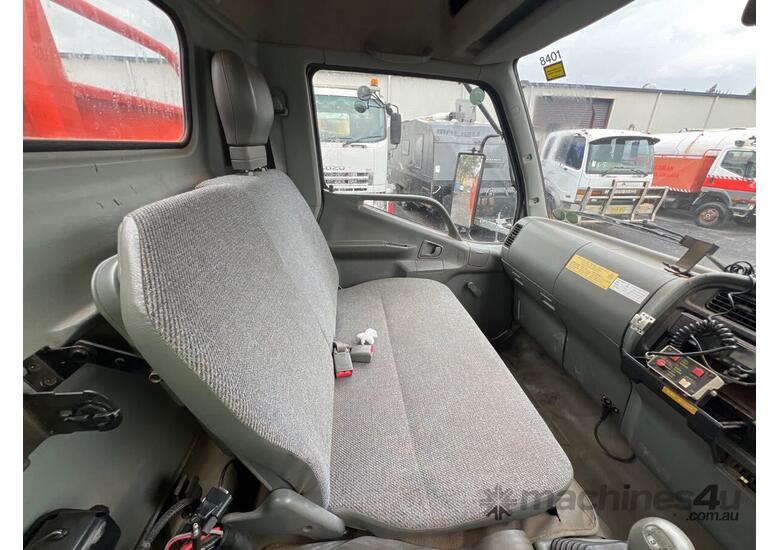 1997 Mitsubishi Canter 4X4 Rural Fire Truck