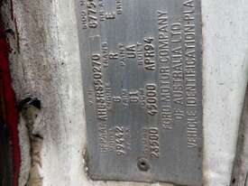 1994 Ford L9000 Tipper - picture2' - Click to enlarge