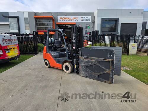 Toyota 2.5T Forklift Container Mast (Unit#:U907)