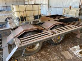 Dual Axle Float - picture2' - Click to enlarge