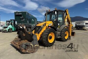 Jcb   4CX BACKHOE LOADER U4813