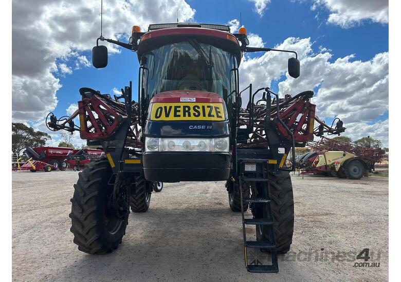 caption 2017 CASE IH PATRIOT 4430 FLEX S SP SPRAYER