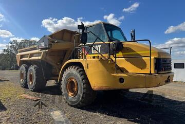 Caterpillar 2005   740 EJ PB62