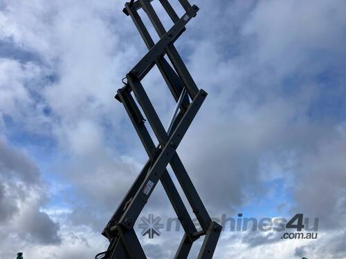 caption 2010 Genie GS-2632 Scissor Lift (Electric)