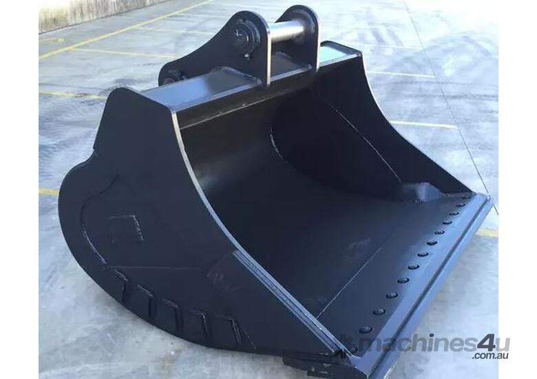 caption BETTA BILT BUCKETS 30 TONNE MUD BUCKET