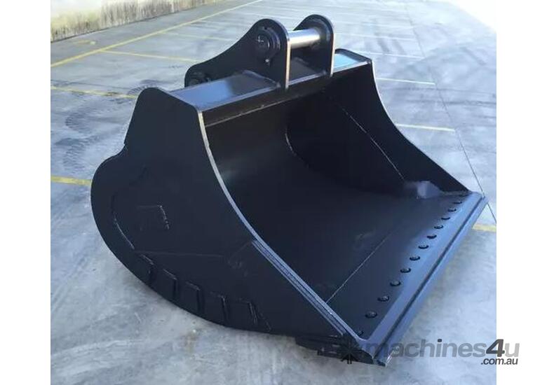 caption BETTA BILT BUCKETS 30 TONNE MUD BUCKET