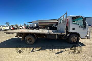 Isuzu 2006   NPR200 Table Top Isuzu 2006   NPR200 Table Top