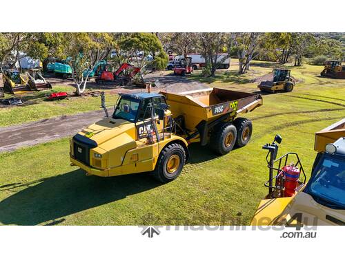 2015 Caterpillar 745C Articulated Dump Truck
