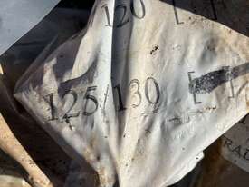1 x IBC of 125/130 Concreter Chairs - picture0' - Click to enlarge