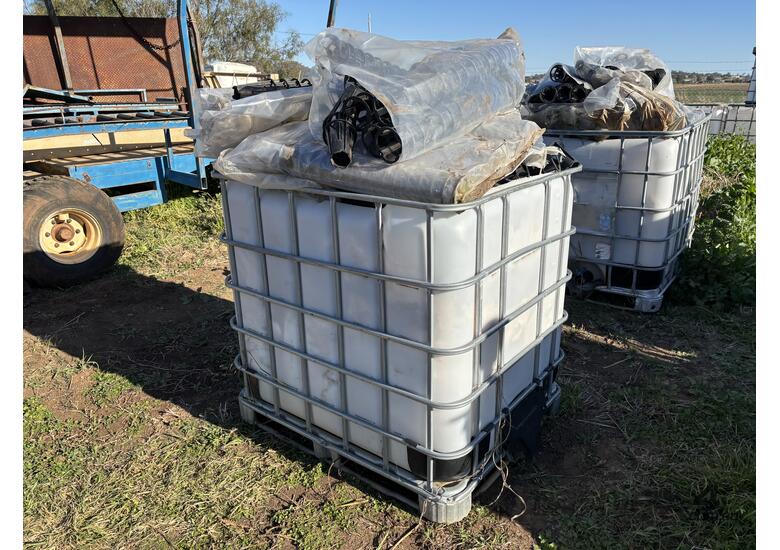 caption 1 x IBC of 125/130 Concreter Chairs