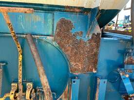 2004 Shephard BTRI-350T Waste Tanker - picture0' - Click to enlarge