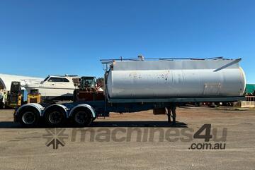 2004 Shephard BTRI-350T Waste Tanker