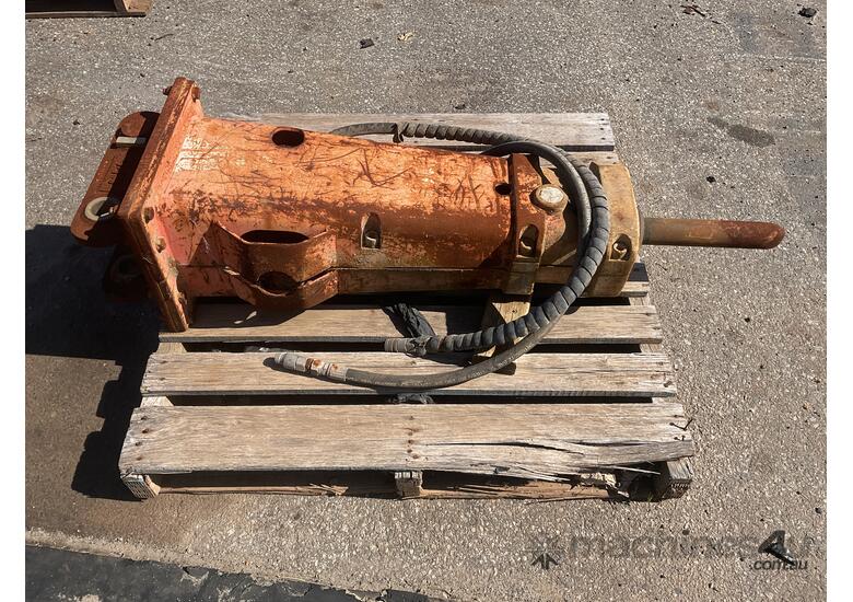 caption Rock Breaker Attachment suit Kubota