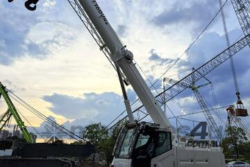 Zoomlion Crawler Crane   Perth