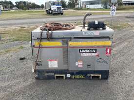 Lincoln Generator/Welder - picture0' - Click to enlarge