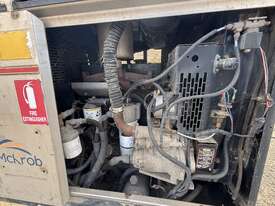 Lincoln Generator/Welder - picture2' - Click to enlarge