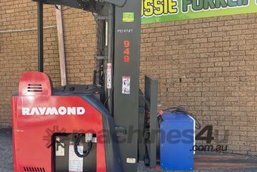 Toyota/Raymond Electric High Reach Forklift