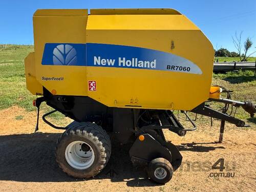 New Holland Round Baler
