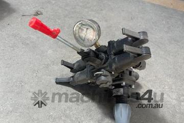 Silvan   4 outlet control valve Silvan   4 outlet control valve