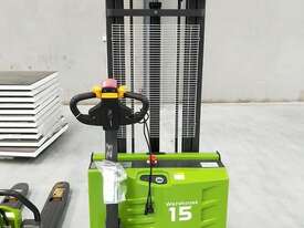 2024 Zoomlion DB15E  Electric Stacker Pallet Jack - picture2' - Click to enlarge