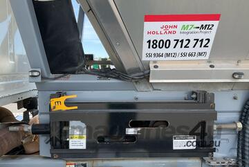 2019 Western Star 4800FS2 Live Bottom Rigid Truck