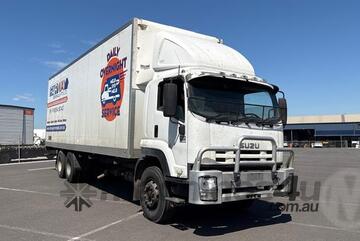 Isuzu   FVR Isuzu   FVR