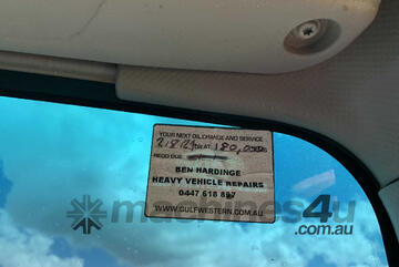 2010 Isuzu NPS Dual Cab Table Top