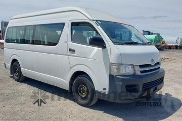 Toyota   HiAce KDH223R Upgrade