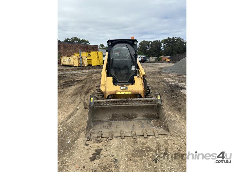Cat 262D skid steer loader