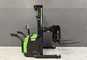 Excalibur S15 1.5 Tonne Electric Ride on Reach Stacker