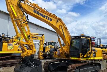 2022 Komatsu PC360LC-11 Crawler Excavator