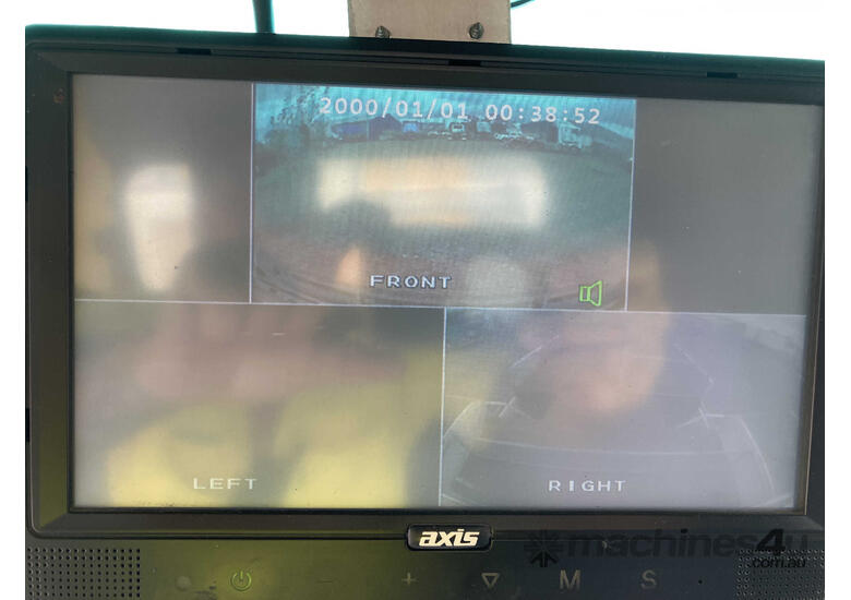 2016 Isuzu NPR 75-190 Table Top