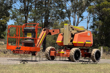 JLG 340AJ Boom Lift Access & Height Safety