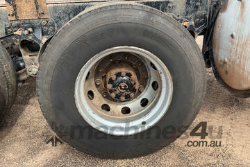 2009 Iveco ACCO 2350 Cab Chassis