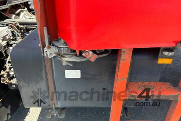 2008 Isuzu FTR900 Curtain Sider (Missing Curtains)