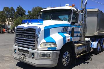 2015 Mack Granite 6x4 Prime Mover
