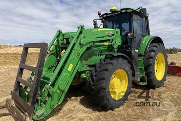 John Deere   6195M MFWD