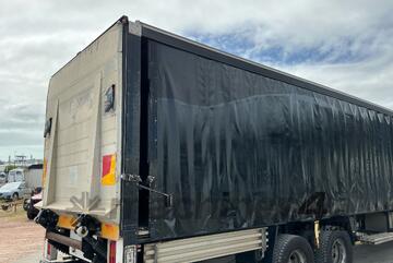 2011 Mercedes Benz Atego 2329 Curtainsider