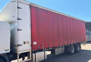 2013 Hino 500 GH 1728 Curtainsider