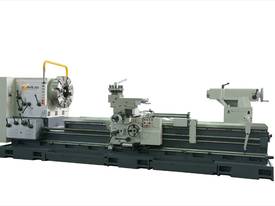 Everturn Heavy Duty Lathe with 260mm Spindle Bore - picture0' - Click to enlarge