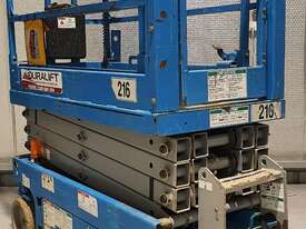 19ft Scissor lift for sale - picture0' - Click to enlarge