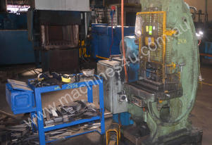 C metalworking PRESS 20 TON 37.8kW 50hp motor