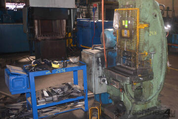 C metalworking PRESS 20 TON 37.8kW 50hp motor C metalworking PRESS 20 TON 37.8kW 50hp motor