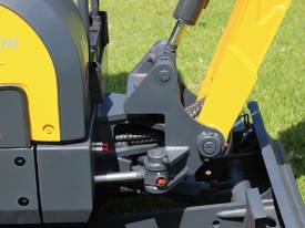 Carter CT16 Mini Digger Brand New Gold Coast - picture2' - Click to enlarge