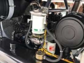 NEW  358 CFM 145 PSI Diesel air compressor 10 bar pressure - picture1' - Click to enlarge
