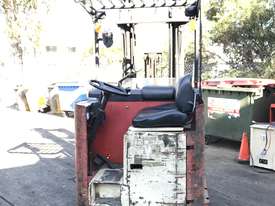 Reach Truck 6.3m Lift Heght 1.5 Ton Priced to Sell - picture0' - Click to enlarge