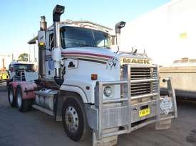 1998 MACK TRIDENT Full Truck wrecking for parts to be sold - Top Quality great value  - picture0' - Click to enlarge